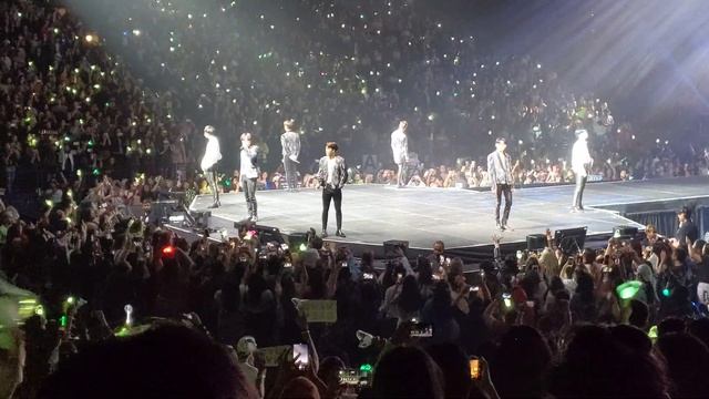 [fancam] clip of GOT7 "Sign" live @ The Oracle in Oakland 20190710 смотреть онлайн