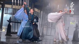 Cheng Xiao, Cheng Lei and Lai Weiming filmed dancing scene together for drama The Story Of Mystics