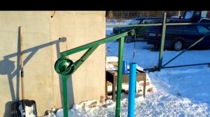 Как достать воду из скважины без насоса