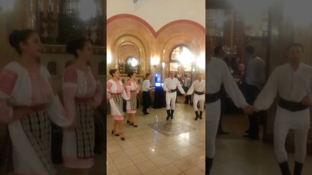 Румынский народный танец | Romanian folk dance смотреть онлайн