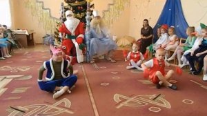 НОВЫЙ ГОД В ДЕТСКОМ САДУ.  Танец Крабиков