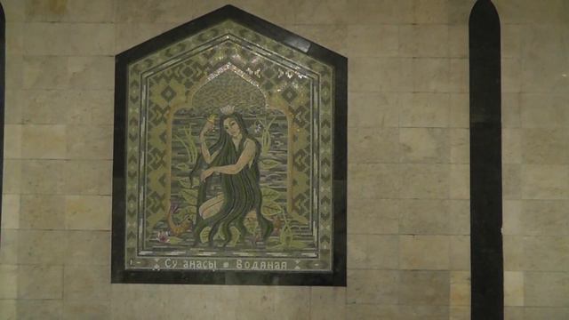 20.06.2015 В метро пл. Тукая 02775