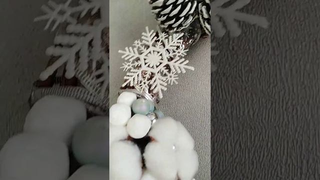 Новогодний венок смотреть онлайн
