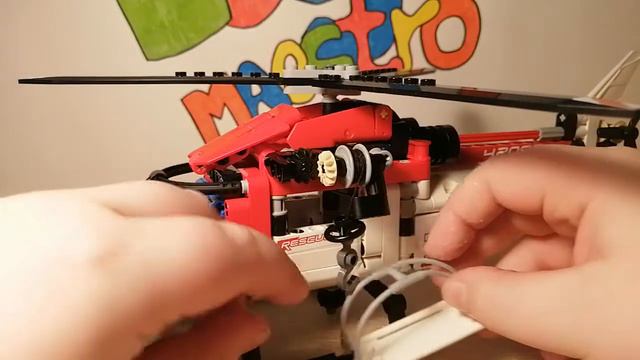 Обзор набора LEGO technic Спасательный вертолёт (rescue helicopter) 42092 смотреть онлайн