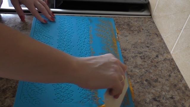 Кружево для украшения тортов на основе желатина/lace for cake recipe(English subtitles) смотреть онлайн