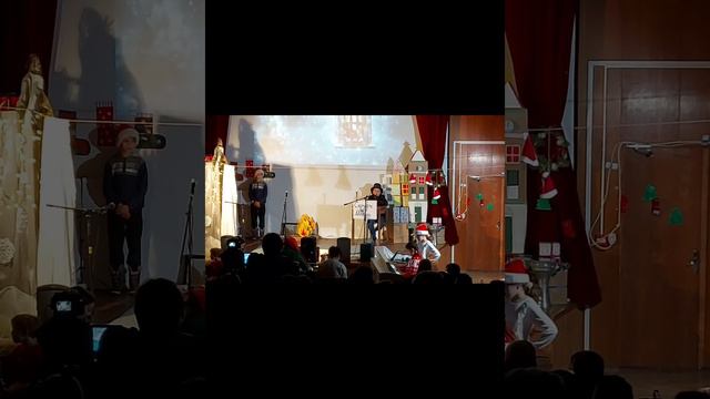 Коледно тържество във ЧНУ"СЕЛЕСТЕН ФРЕНЕ" Бургас 20.12.2023г. смотреть онлайн
