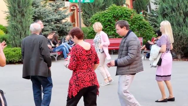 Kharkiv Харьков Танцы Парк Горького 2021 смотреть онлайн