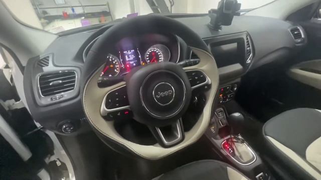 ? JEEP RENEGADE COM INTERIOR MAIS PERSONALIZADO QUE VOCÊ JÁ VIU ? смотреть онлайн