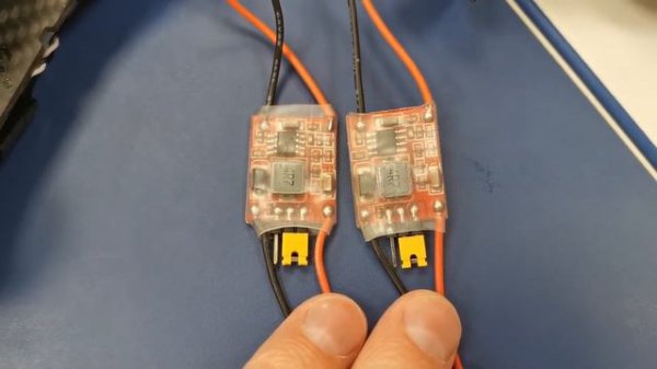 Строение квадрокоптера