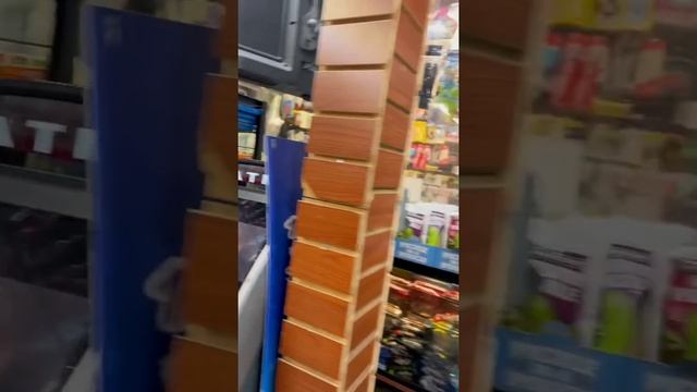 Asking customers if I have the N word pass (CHICAGO EDITION) смотреть онлайн