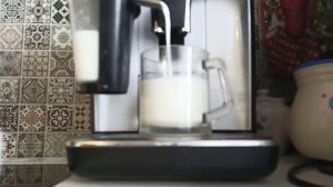 Кофемашина Phillips 3246 - latte macchiato.