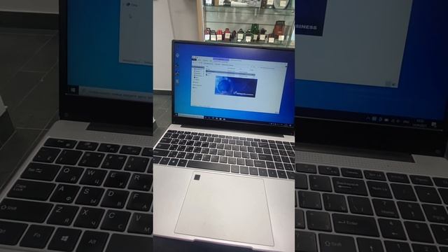 Ноутбук Intel