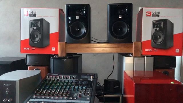 JBL 305P MKII MONITOR - Bán Cho anh em Đam Mê Âm Thanh Đẹp - Liên hệ :Vina 0915827489 / zalo смотреть онлайн