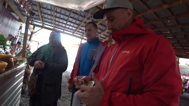 Город Ош, Азиатский рынок и подготовка к Памирскому тракту. Кыргызстан Часть 19 смотреть онлайн