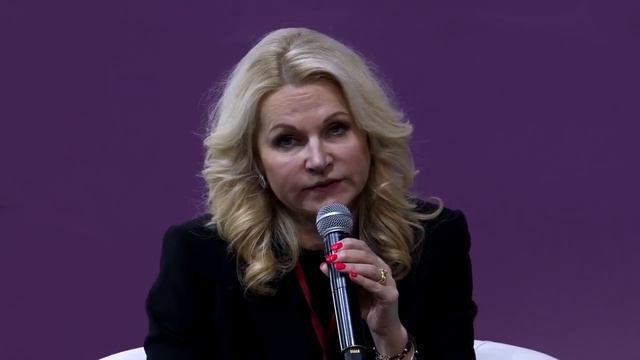 В.Стародубцев на Международном форуме волонтеров в Сочи смотреть онлайн