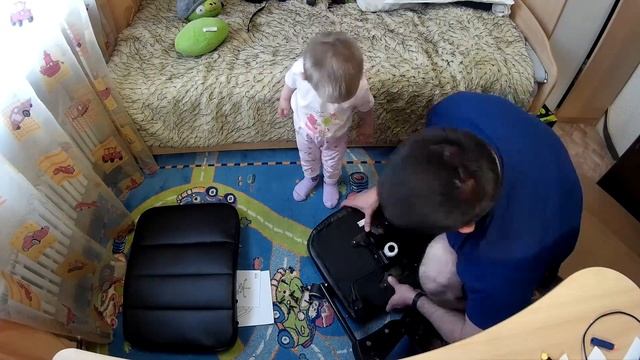 Компьютерное кресло IKEA TORKEL для детей. Computer chair for children. смотреть онлайн