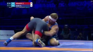 Заурбек Сидаков в финальной схватке победил американца Кайла Дейка