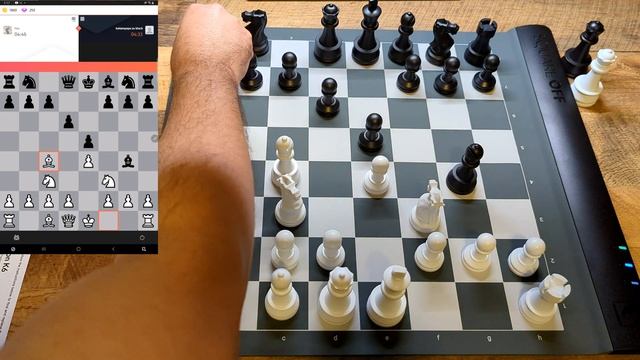How to play Face-to-face OTB, record, export and analyze games - Square Off Pro смотреть онлайн