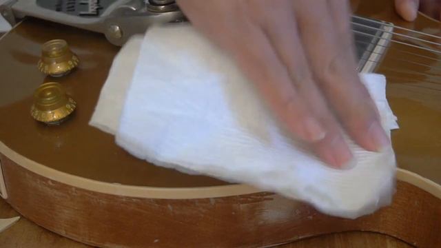How to Relic Epiphone Les Paul Lacquer Checking, Cracking the Nitro Finish Tutorial смотреть онлайн