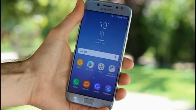 Samsung Galaxy J4 2018 Features,Price & Launch Date In India смотреть онлайн