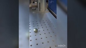 Глубокая гравировка по металлу на твердотельном лазерном маркере 30 Вт.