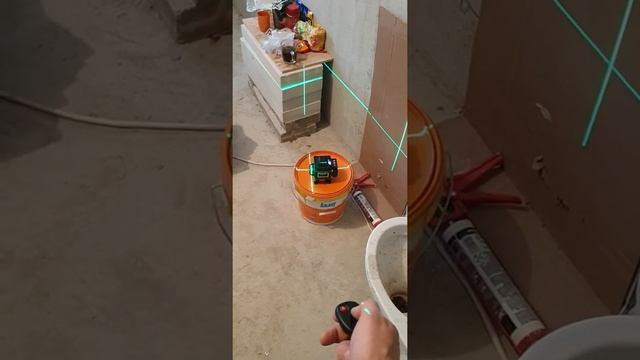 Купили лазерный уровень 4d. Просто огонь!!! смотреть онлайн