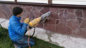 СВЕРЛЕНИЕ ПРОДУХОВ В ФУНДАМЕНТЕ