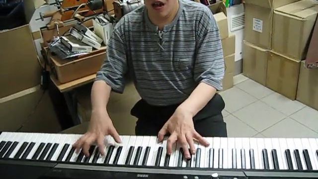 Раф Минеев Комната Смеха. KORG SP170.AVI смотреть онлайн