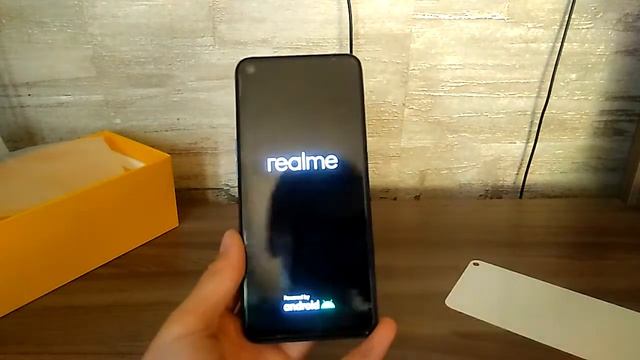 Realme 6-НОВЫЙ ЛИДЕР В Сегменте ДО 25000 РУБЛЕЙ!!! смотреть онлайн