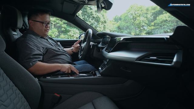 2023 Audi e-tron GT Review - The ultimate EV for distinguished drivers? смотреть онлайн