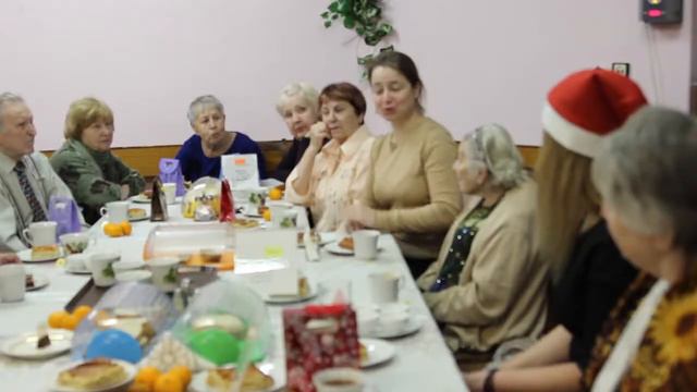 Новый год на проекте "Мост Поколений" смотреть онлайн