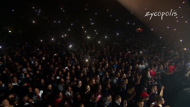 Admiral T Feat Clayton Hamilton - Zénith de Paris 2015 - LIVE смотреть онлайн