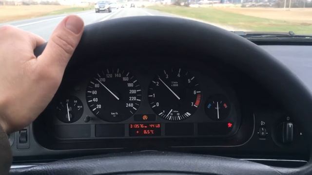 Расход бензина АИ-95 по трассе BMW E39 520i седан смотреть онлайн