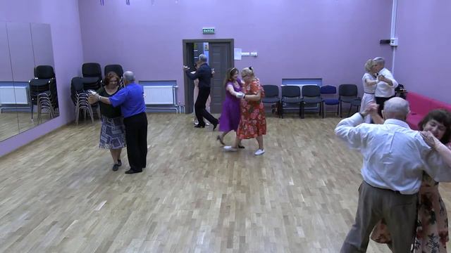 Танцевальный праздник от ансамбля 