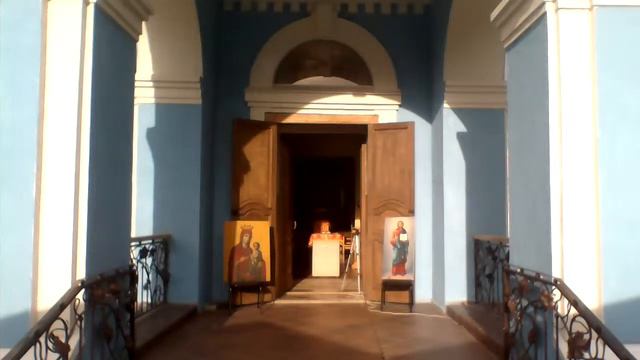 Вечернее богослужение в канун среды 4-ой седмицы по Пасхе в Свято-Успенском кафедральном храме смотреть онлайн