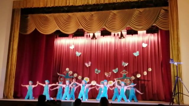 танец "На палубе матросы" от гр. Калейдоскоп смотреть онлайн