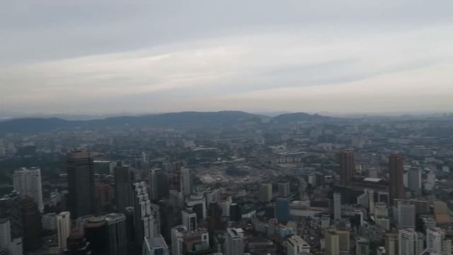Kuala Lumpur Tower and Glass Box (KL Menara Tower glass floor) смотреть онлайн