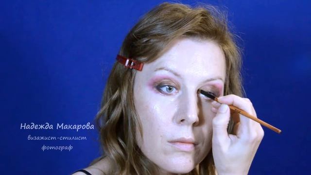 Вечерний яркий /Fashion makeup смотреть онлайн
