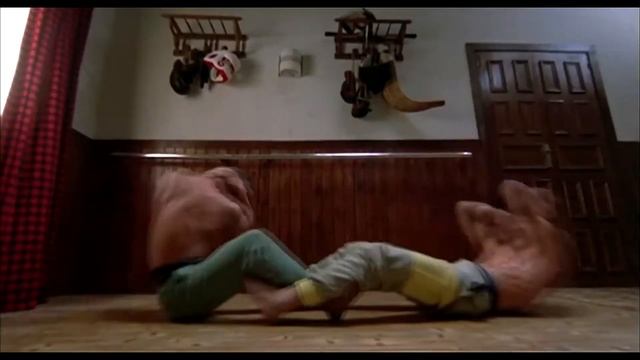 Тренировка Джекки Чана и Янг Бьяо (ост.Закусочная на колесах) смотреть онлайн