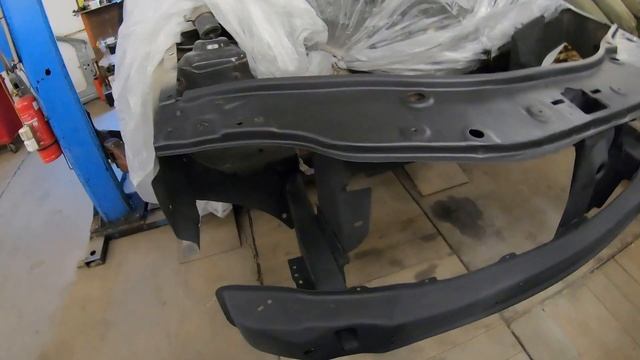 ?Работа кипит ?подготовка к окраски Nissan Terrano? смотреть онлайн