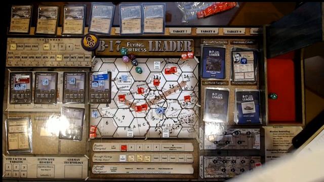 B-17 FLYING FORTRESS LEADER By DVG Games Learning Game Setup and Gameplay смотреть онлайн