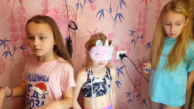 Еда по алфавиту челлендж. Съели собачий и кошачий корм. Угадай еду. Часть 1 смотреть онлайн