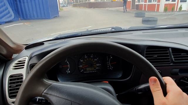 Mitsubishi Mirage 2001