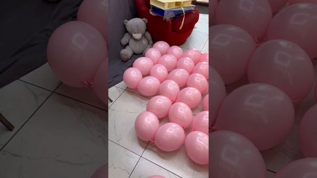 ГИГАНТСКОЕ СЕРДЦЕ из шаров на День Влюбленных смотреть онлайн
