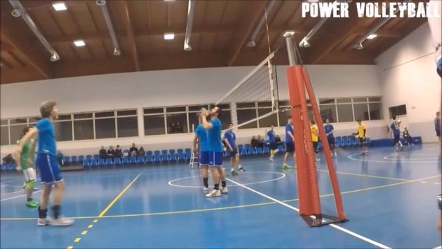 Shortest Volleyball Spiker EVER !? Ace Jumper - Monster of the Vertical Jump (HD) смотреть онлайн
