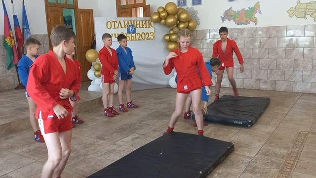 Чествование отличников смотреть онлайн