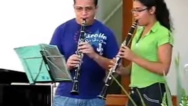 Recital: Duo de clarinetas.wmv смотреть онлайн