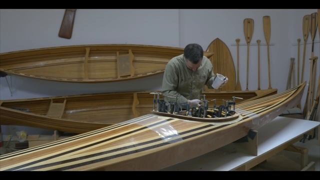 How to Build a Wooden Kayak - Building a Kayak Coaming смотреть онлайн