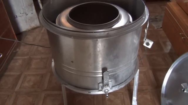 Парогенератор и воскотопка - центрифуга смотреть онлайн