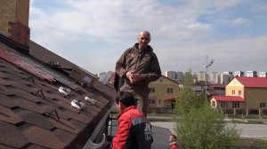 Установка водосточной системы для кровли. Выпуск №4. Делаем реконструкцию крыши в Комарова.